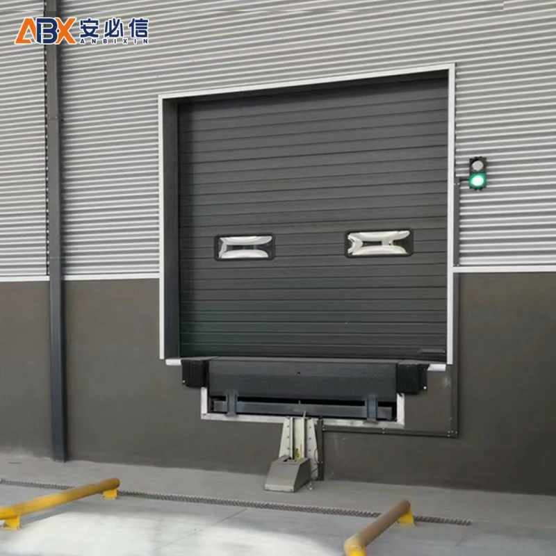 胡杨河铝板滑升门